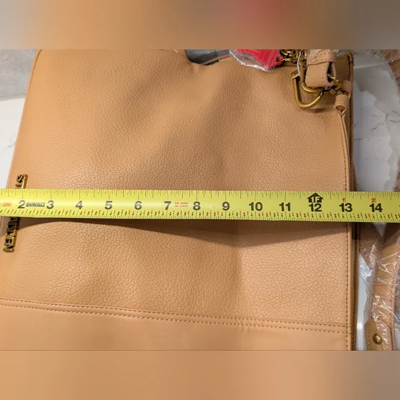 Steve Madden Bodie Tote - NWT - Tan 16x13 Inches - Picture 16 of 16